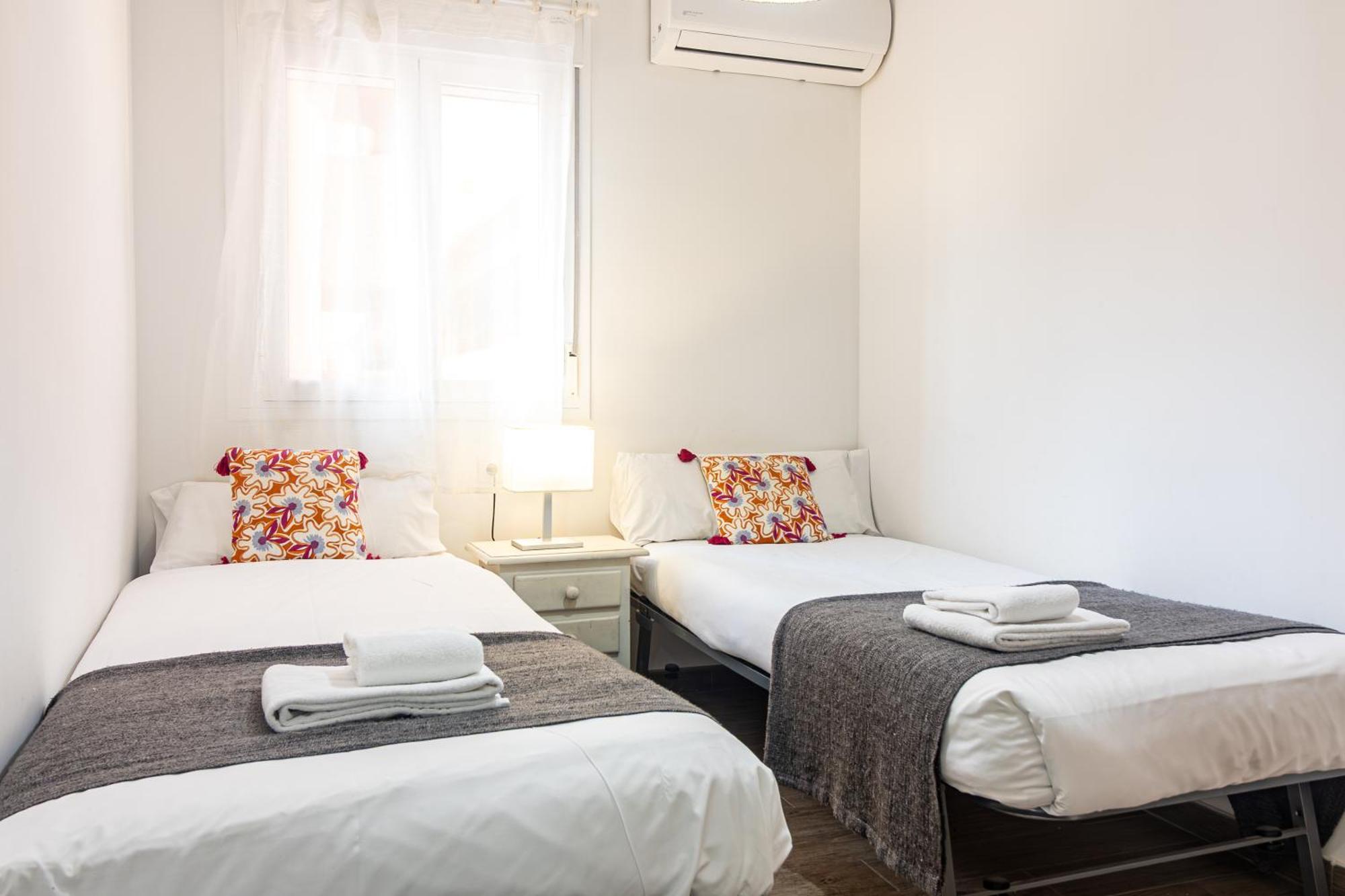 Malaga Center Flat Beach & Terrace Exterior foto